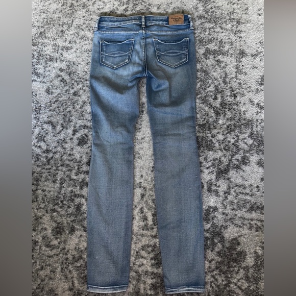 Y2k low rise Abercrombie & Fitch Skinny Jeans Light Wash Size: 2 Short (25) - Picture 1 of 7
